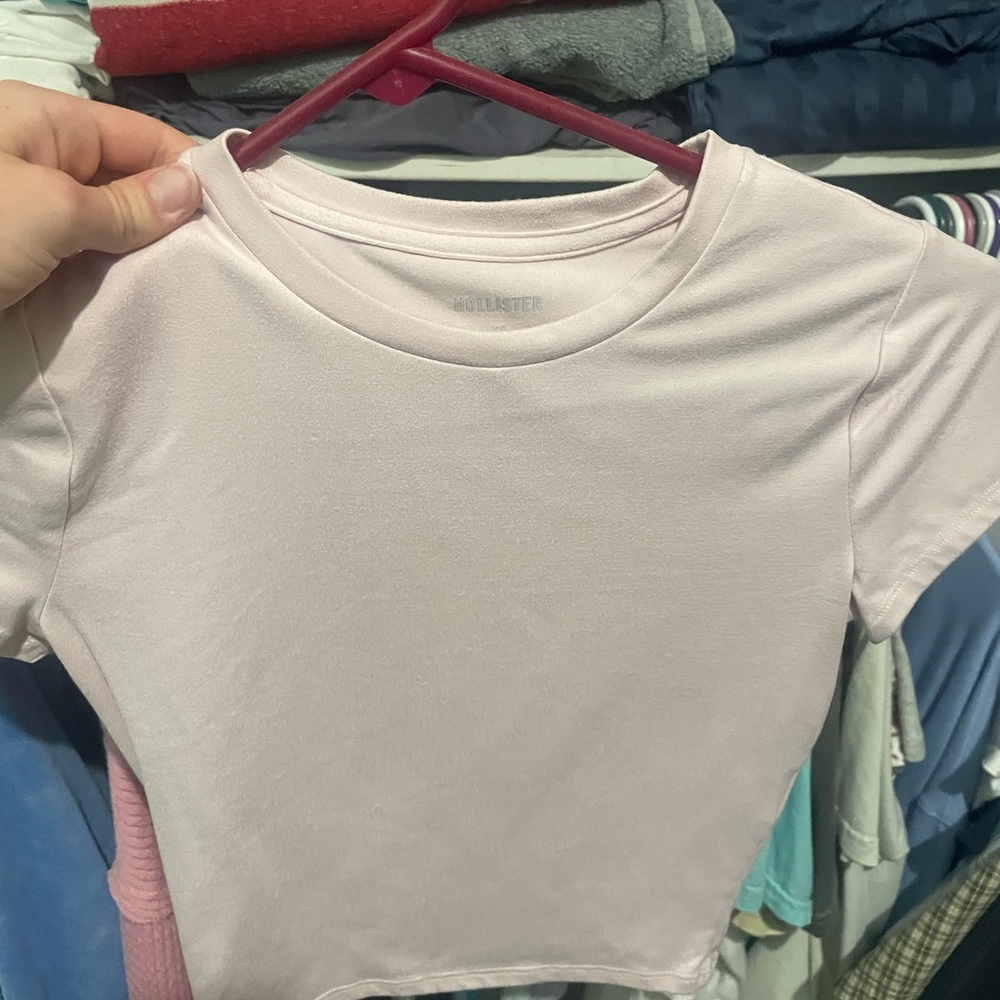 Hollister Women's Light Pink Short Sleeve Tee